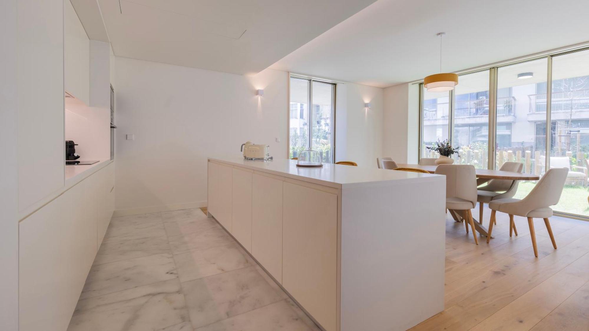 Apartamento Jardins Da Gloria Stylish Living By Lovelystay